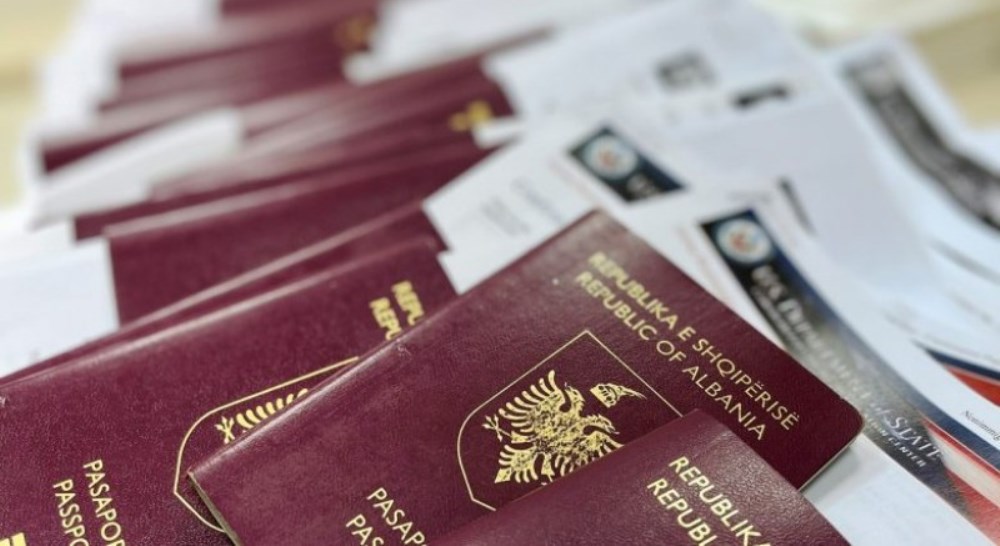 Brukseli kritika per pasaportat e arta, rrezikojne rikthimin e vizave